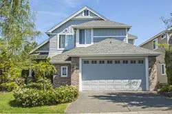 Exclusive Garage Door Repair Service Milwaukee, WI 262-476-0601 - about-us-side